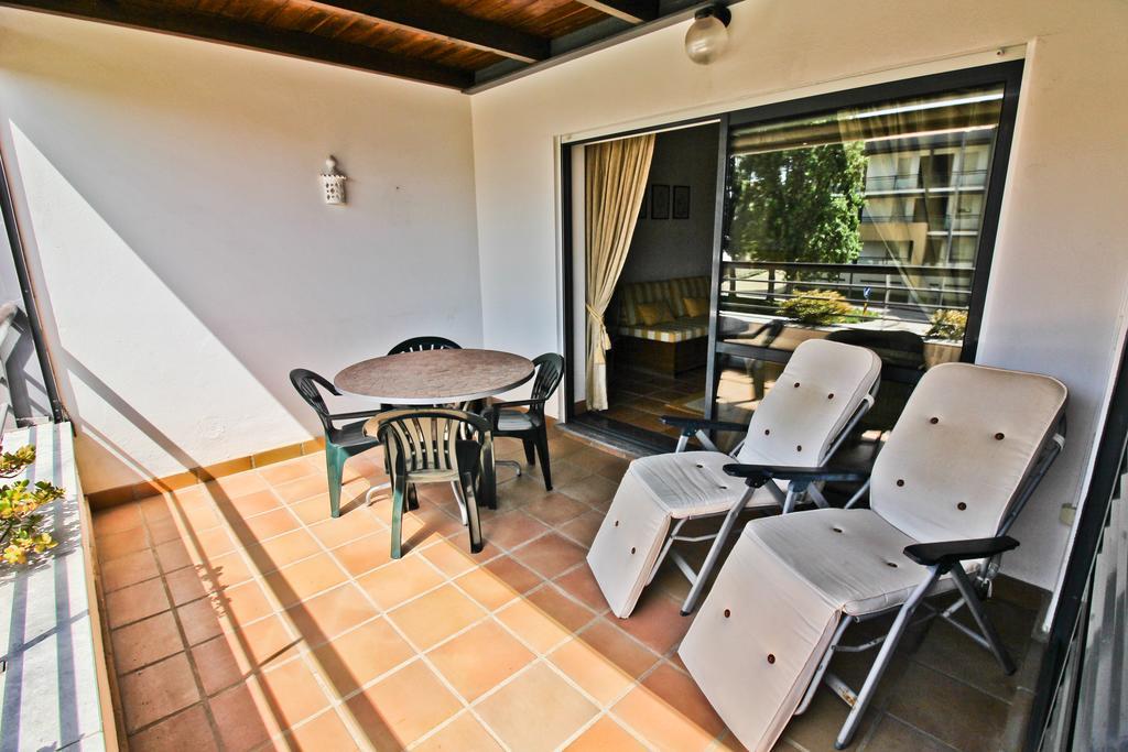 T1 Em Com Piscina E Garagem Apartamento *